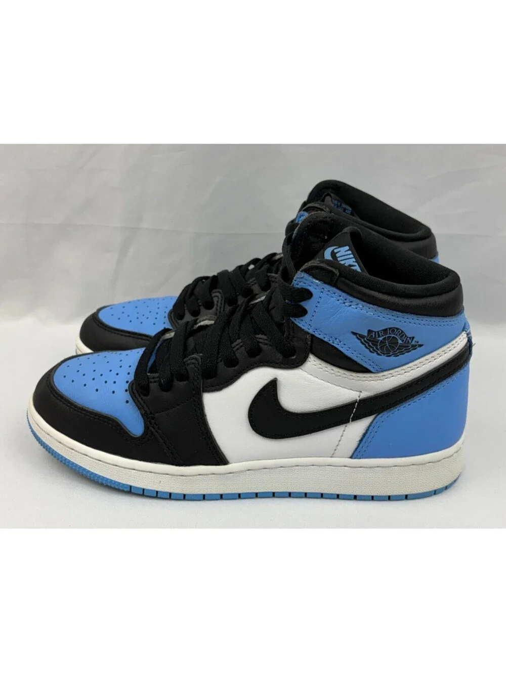 Jordan Air Jordan 1 Retro High Unc Toe Blue Size 5.5Y FD1437-400
